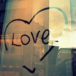 Les meilleurs Tweets dans ta TL. Si je te follow, follow back ou j'unfollow.