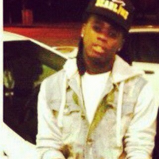 Young guy with ambition & a dream god forgives but i dont follow me and ill lead you & btw follow my booski too @MiinniieBoo123 #StopGiveingAFuck #South #Yungn