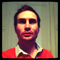 Développeur Web, Auto Entrepreneur, Concepteur de site internet de A à Z, également chercheur d'emploi et sportif.
J'aime le travail, le web et le foot.