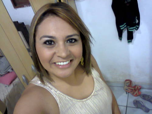 Estudante de RH, Mãe, Amiga, Vascaína, ABCdista e muito FELIZ....
