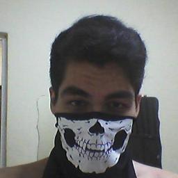 Desenhista ;) Futuro tatuador :3 ~ hmm gosto de pôneis rçrççr sqn hmm o resto sei lá ;3