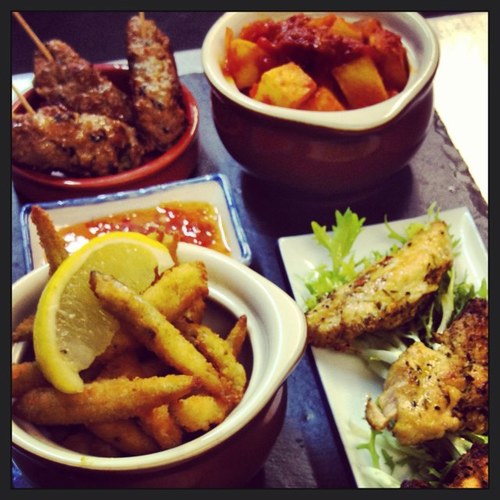 A refreshingly new and unique city centre Cafe-Bar with a dash of vintage style. Open Tues-Sun for delicious, locally sourced meals, cakes, coffee & cocktails!