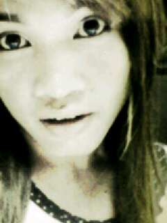 vieeeeeee_'s profile picture. i'm strong because i know my weaknesses | ash blonde hair | british style | THE PURPLE'S ATTACK #eyeliner #LFW #inked #HalaMadrid