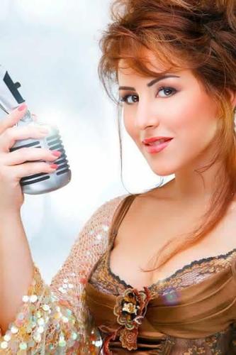 The official account of the lebanese singer Farah!!