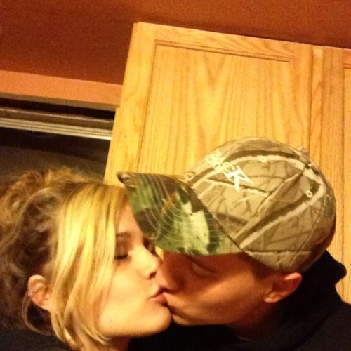 popcornsutten's profile picture. 