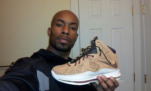 Aspiring rhymer, sneakerhead, comic book fan.