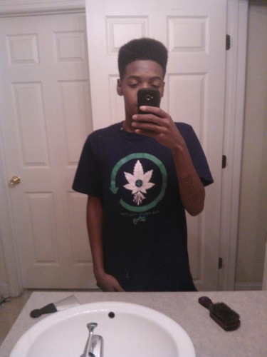 Team FB #Team(LTMN)loyal to my niggas.Team HöT HêåÐ. [($)] on my mind.Team Tatted.Oh and mention me for a follow back.