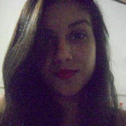Descobri que a felicidade tem reticências sem fim.
— Clarissa Corrêa.