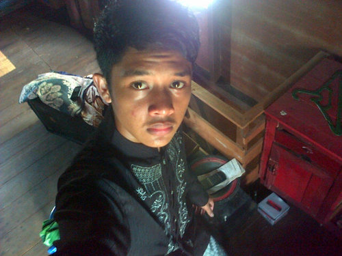 SukA canda,,jangan tersinggung y,,            pin 2A745E25