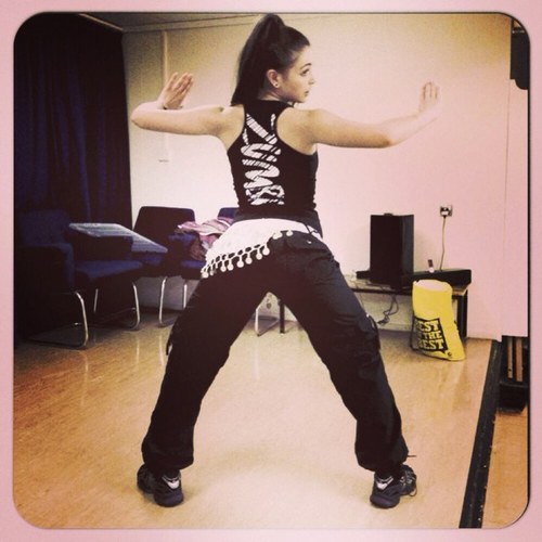Follow me for fitness tips, workout routines & attend my Zumba classes in Ruislip Tweet for enquiries, come fall in love with your Zumba body!