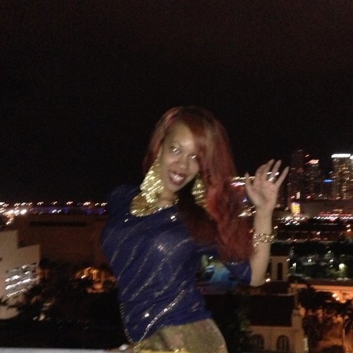 CC_Luxx's profile picture. I AM A WORLD TRAVELER, MOTIVATIONAL SPEAKER, GHOST WRITER, MODEL, ACTRESS, ENERGY WORKER, FEMCEE, WRITER, PHILOSOPHER AND A POET.... Any Questions? Tweet Me....