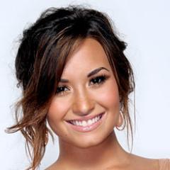 Future pharmacist! In love with Ed sheeran! Lovatic4life. Idols:Alex&Sierra