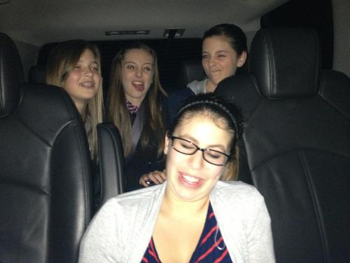 Zayniac123's profile picture. I love Bruno Mars and Justin Bieber.. And I was born at a very young age ✌