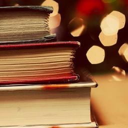 A podcast of lively discussions about psychology books and how they apply to our daily lives. Hosted by @hannahbraime