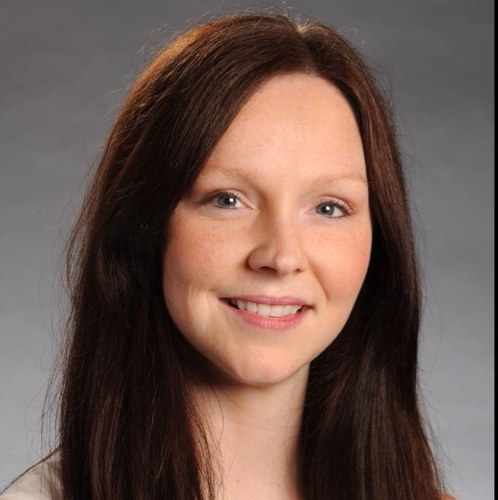 lindsnapier's profile picture. 