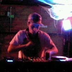 DJ_Durden's profile picture. DJ animal alter ego.