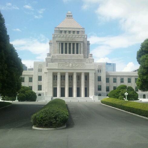 大卒→サラリーマン→ニート→フリーター→ニート→サラリーマンなう。