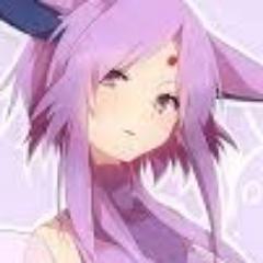 Tengo la capacidad de hablar y transformarme en semi-humana.Forma la cual prefiero.¡Soy salvaje,pero mi corazón le pertenece a @UmbreonBoyx,nya!