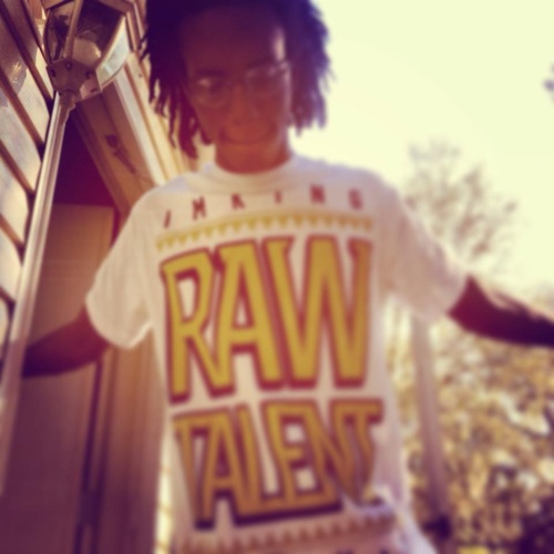 3rd brother of the @OriGinalTNBz I'm also known as Supreme so follow my instagram: supreme_tactics