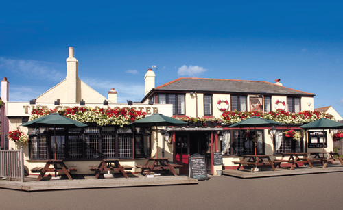 CrabLobsterIOW's profile picture. Isle of Wight Dining Pub of the year 2014, Serving locally caught seafood, 4 AA star B&B accommodation - 01983 872244