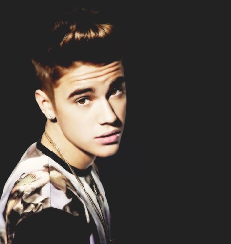 , im a belieber and a directioner.♡