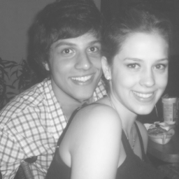 ´´escrevo sophied na mesa da escola + o professor manda apagar´´