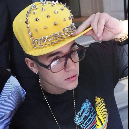 Hullo, today is march 1st, our boy's birthday, hes turning 19 now, and i love him, thanks for everthing justin xx #belieber4life