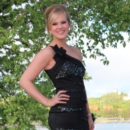 devonnr's profile picture. time to drink champagne and dance on the table