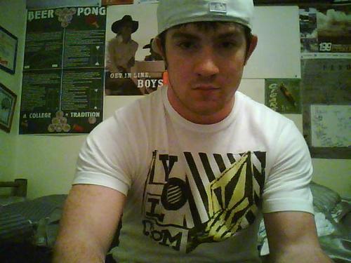 Trip208's profile picture. Hey my name is Brandon Praus, I go by Trip my rap name I'm 18, white, and from Idaho hit me up.