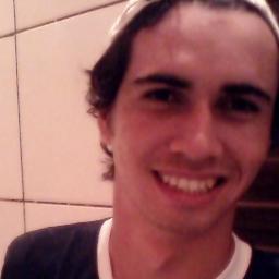 Follow, follow, follow!
Vamos lá, é só clicar nesse butãozinho e já está me seguindo!
Follow, follow, follow!