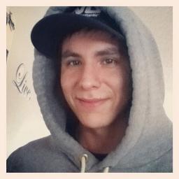 FizzyCrayon's profile picture. I Love Golf? Obviously. :)