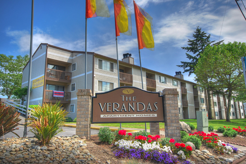 Veranda Apartment Homes - GIGANTIC one, two and three bedrooms with Washer/Dryer, Fireplaces and SO much more!