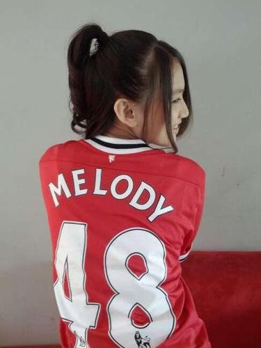 Unofficial JKT48 fanbase & Melodiest account ♥ @melodyJKT48 (Melody Nurramdhani Laksani) • @officialJKT48 • Always support JKT48 !
