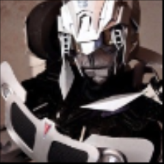 Loruhcee's profile picture. Female mecha enthusiast and cosplayer based out of Northern California. I love shoes, running, jokes, and cats.