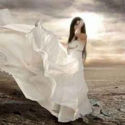 فتاة الخيال On Twitter Elissa Teebt Mennak إليسا تعبت منك Http T Co Jf7qsthlfz عبر Youtube