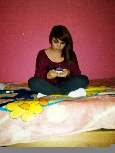 let me love you just so you can decide if you stay with me or walk away♥ *