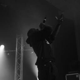 Nouvel single #Célébrer disponible : https://t.co/pHysKtAG0v