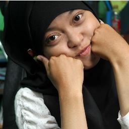 Kejarlah cita-cita moe demi cinta moe.......dan kejarlah cinta moe demi cita-cita moe.........