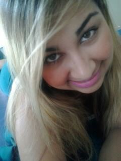 Cursando o Ensino Médio
Aquariana,Palmerense,Responsavel ii muito,Apaixonada pela Vida 
Abençoada por DEUS e bonita por NatureZaaAaaaAA**