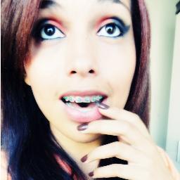 seguee sdv *---*

http://t.co/ucNm3GtSrg

https://t.co/T1Uie5qJ14