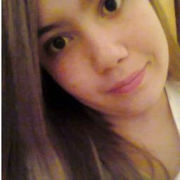 Sou feia, boba, gorda, chata, irritante e ciumenta. :) Ask: http://t.co/hRNZ7V7kta
Face: https://t.co/SalEbLDaja