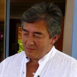 Le #Webmarketing, le community manager, le blogueur dans le monde du #vin et des #vignobles. http://t.co/9kpZcFxAbf