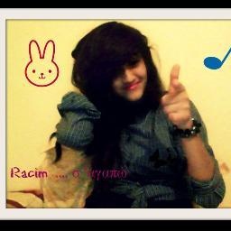 Moi j'suis moi; toi t'es toi... Ah non Desolé J'me suis trompé : Moi J'suis moi Toi TAIS-TOI!! #Directioner en force! :p 3 #Peace ♡