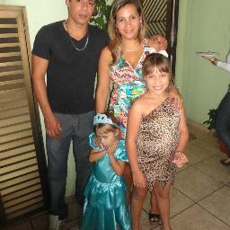 sou  feliz  com  o  que  eu  tenho  por  que  deus  me  fez  assim♥♥♥♥