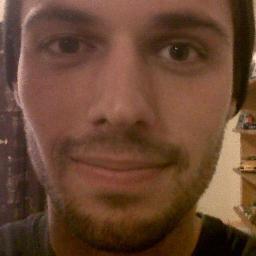 aleexpt's profile picture. Experto en hacerte sonreír.