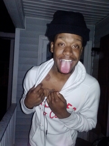 i Just Smokeee Loudddd Andd Get Tatted :) ! catch Me With Baandds In My Pocket !