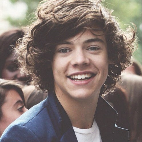 #TeamFollowBack This is all about one direction. Hate is not welcome!