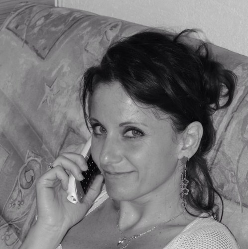 lisaoups's profile picture. 