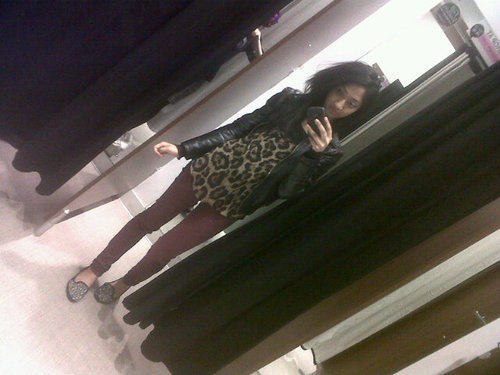Follow And Ill Follow Back, Pin: 271FB09C