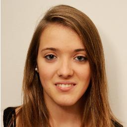 ValentinaBaldis's profile picture. A luce intermittente, l'amore si è seduto nell'angolo. Schivo e distratto esso è stato. Per questa ragione non abbiamo più tollerato la vita.